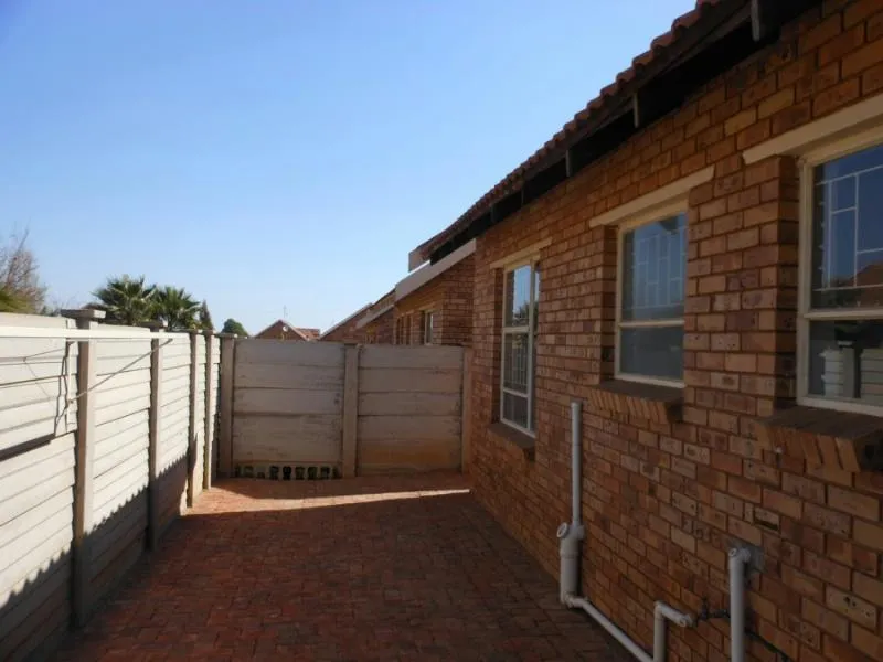 Townhouse for sale in Spitskop - 1BX1755312