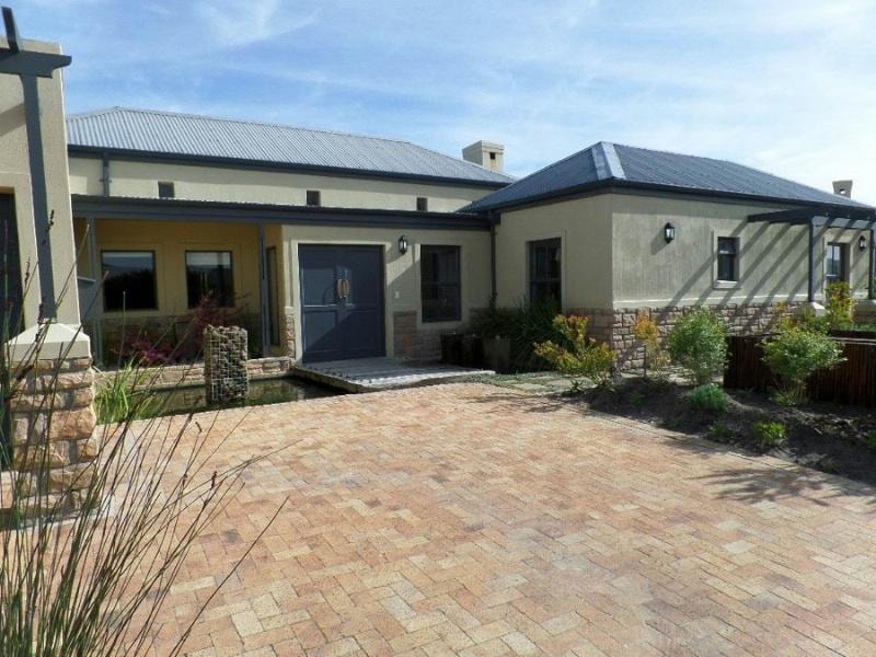 Security estate home to rent in Atlantic Beach Estate - 1TV1723140 Security estate home to rent in Atlantic Beach Estate - 1TV1723140