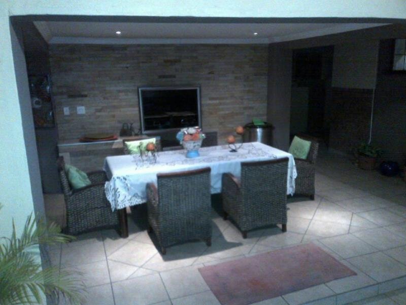 House for sale in Mbomela Ext 37 (Nelspruit Ext 37) - 1NS1718272