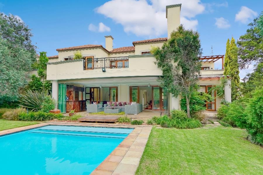 Double-storey house let in Morningside, Sandton - JBL1706355 Double-storey house let in Morningside, Sandton - JBL1706355