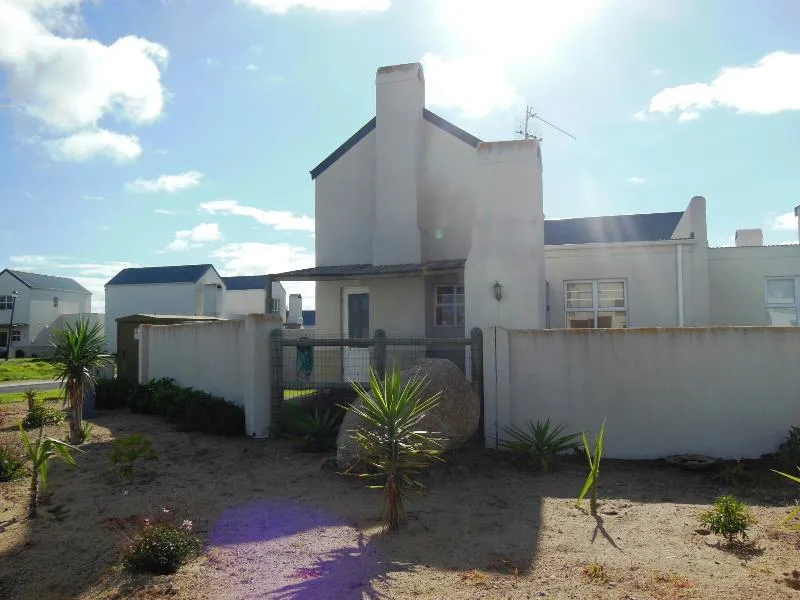 Security complex home for sale in Laguna Sands - LA1752029 Security complex home for sale in Laguna Sands - LA1752029