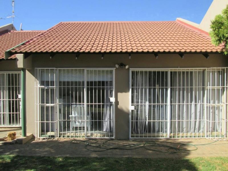 Townhouse sold in Langenhovenpark - 1BX1666195 Townhouse sold in Langenhovenpark - 1BX1666195