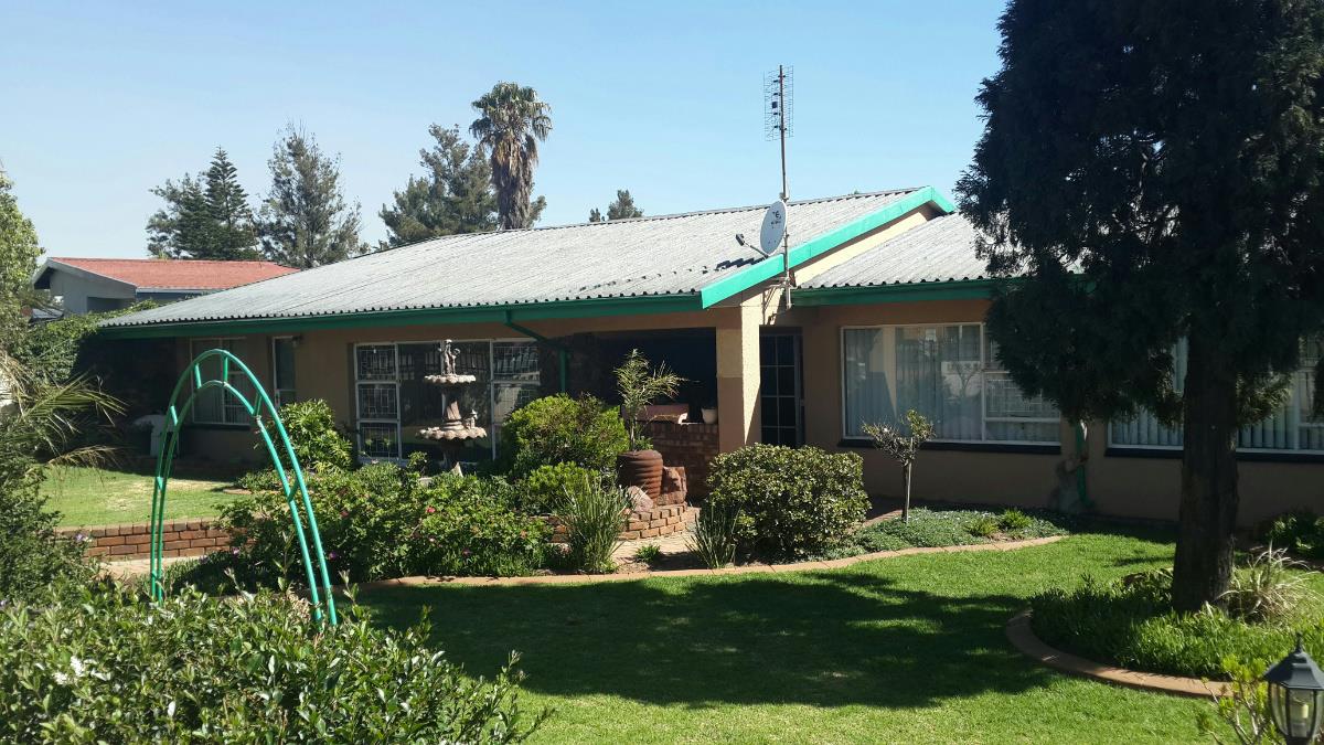 House to rent in Witbank (eMalahleni) - 1WD1709753