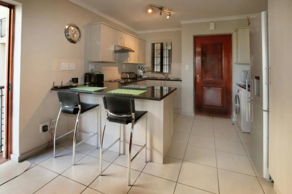 Apartment let in Rosendal, Bellville - Eversdal Surrounds - NSL1731341 Apartment let in Rosendal, Bellville - Eversdal Surrounds - NSL1731341