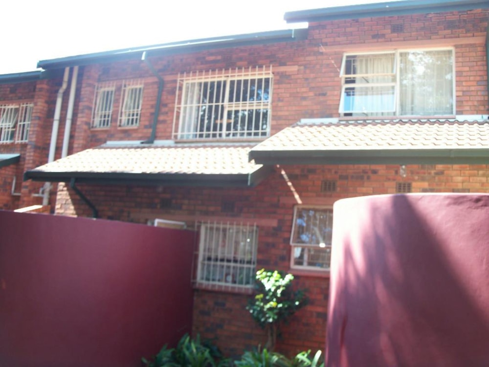 Double-storey apartment for sale in Witbank (eMalahleni) - 1WD1741843