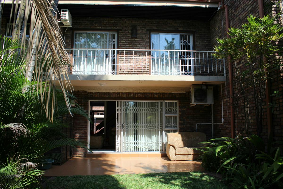 Double-storey apartment to rent in Phalaborwa - 1PW1749201