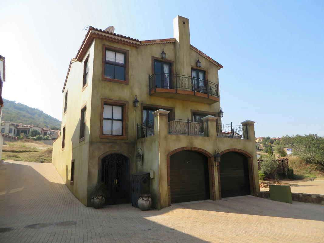 Security estate home for sale in Estate D Afrique - 1HR1657215