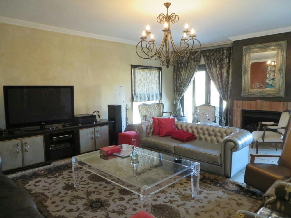 Security estate home for sale in Estate D Afrique - 1HR1657215