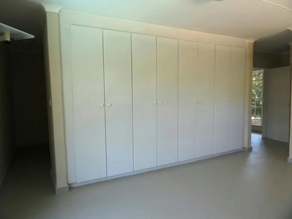 Security complex home to rent in Extension 11, Botswana - 3BO1743758 Security complex home to rent in Extension 11, Botswana - 3BO1743758