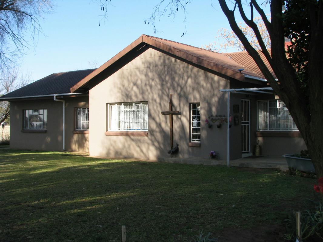 Smallholding sold in Bains Vlei - 1BX1740811