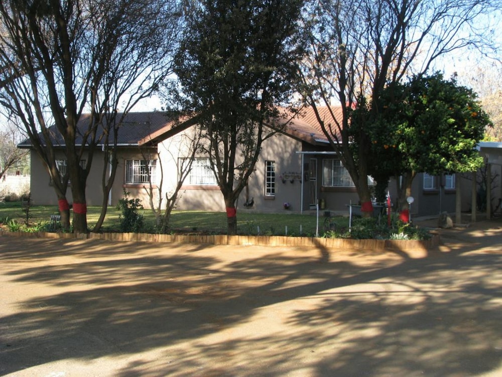 Smallholding sold in Bains Vlei - 1BX1740811
