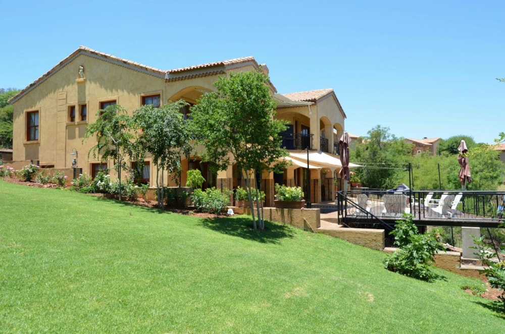 House sold in Estate D Afrique - 1HR1689973 House sold in Estate D Afrique - 1HR1689973