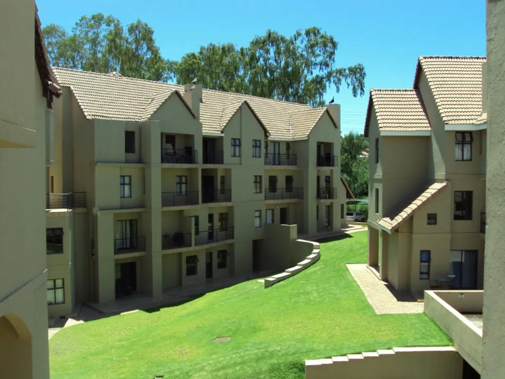 Apartment let in Zwartkop Golf Estate - CNL1716921 Apartment let in Zwartkop Golf Estate - CNL1716921