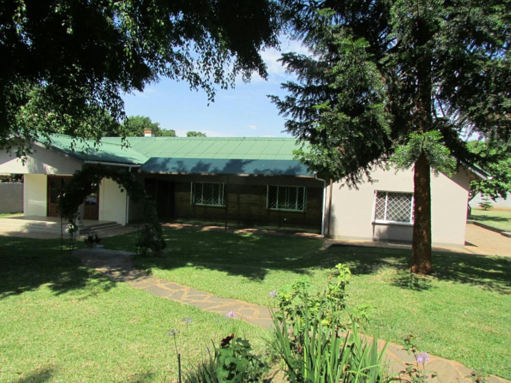 House to rent in Woodlands, Zambia - 3ZA1659556 House to rent in Woodlands, Zambia - 3ZA1659556