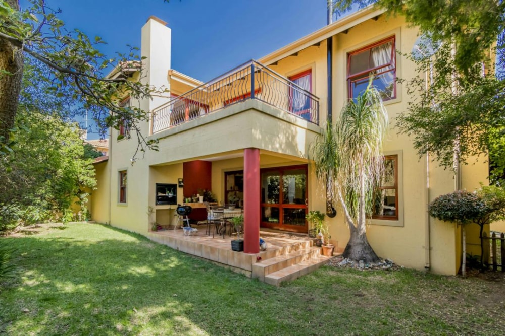 Double-storey cluster let in Stratford Gardens - FYL1706439 Double-storey cluster let in Stratford Gardens - FYL1706439