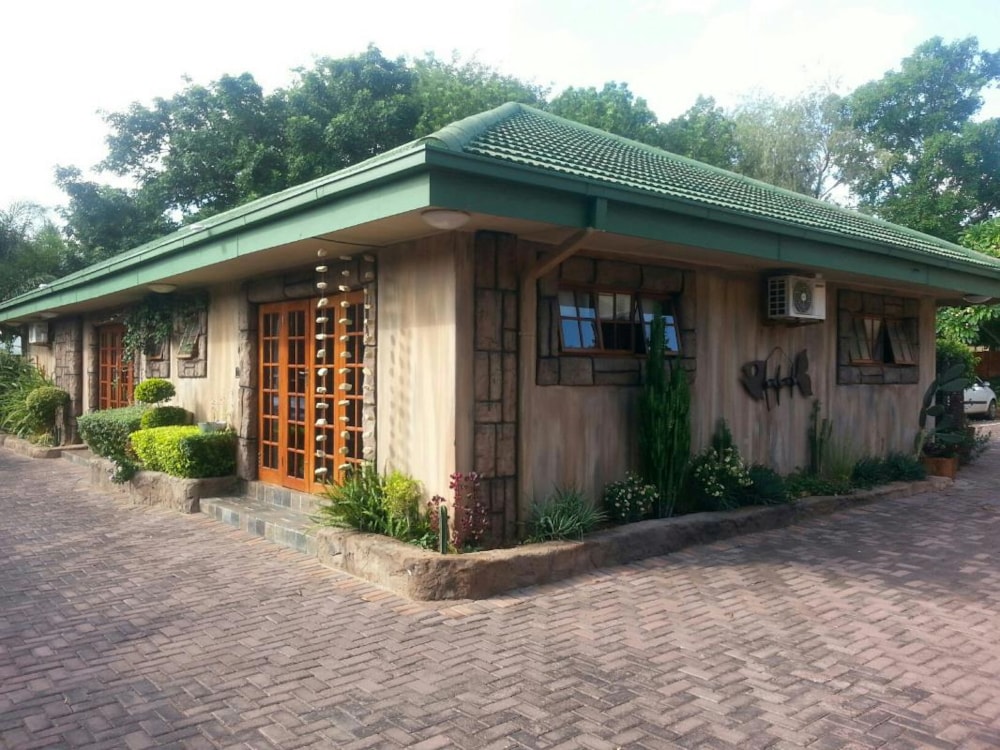 Commercial business for sale in Moregloed, Polokwane - 1PS1708009 Commercial business for sale in Moregloed, Polokwane - 1PS1708009