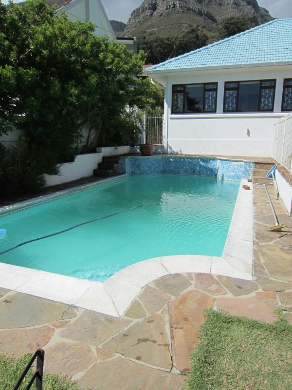 Double-storey house let in Vredehoek - CBL1699969 Double-storey house let in Vredehoek - CBL1699969