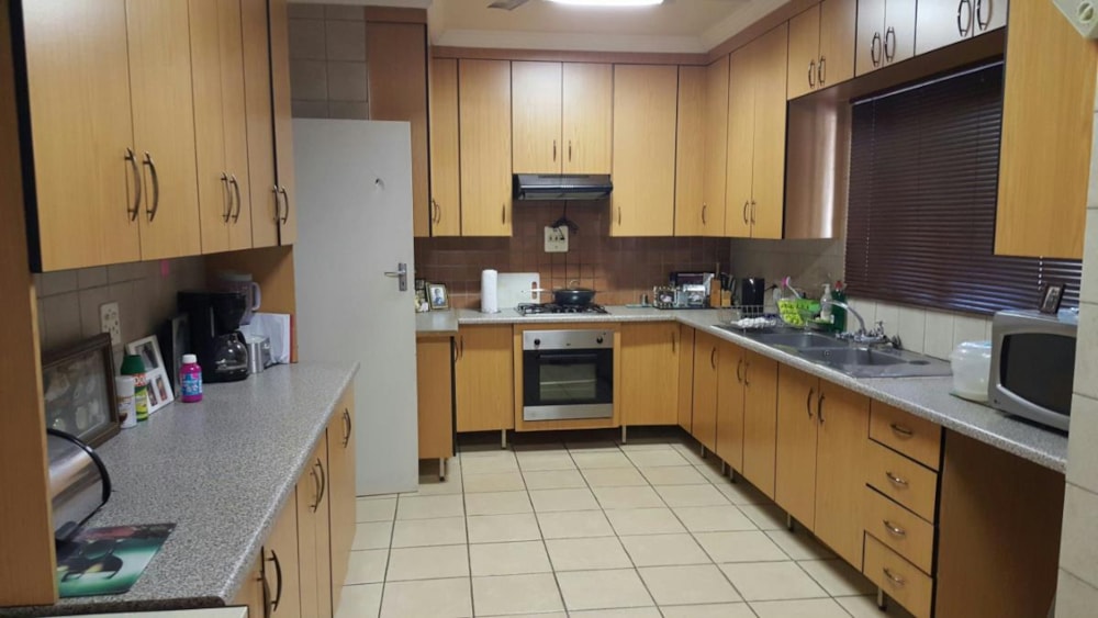 House let in Arboretum, Richards Bay - 1RY1686740 House let in Arboretum, Richards Bay - 1RY1686740