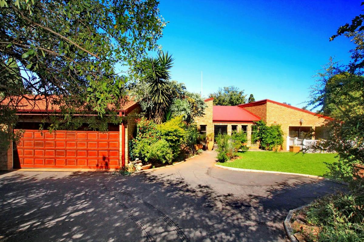 House for sale in Constantia Kloof - RAN1733522