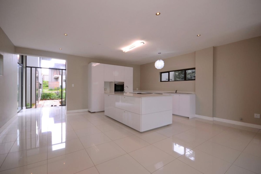 Townhouse to rent in Zimbali Estate - 1BD1738541