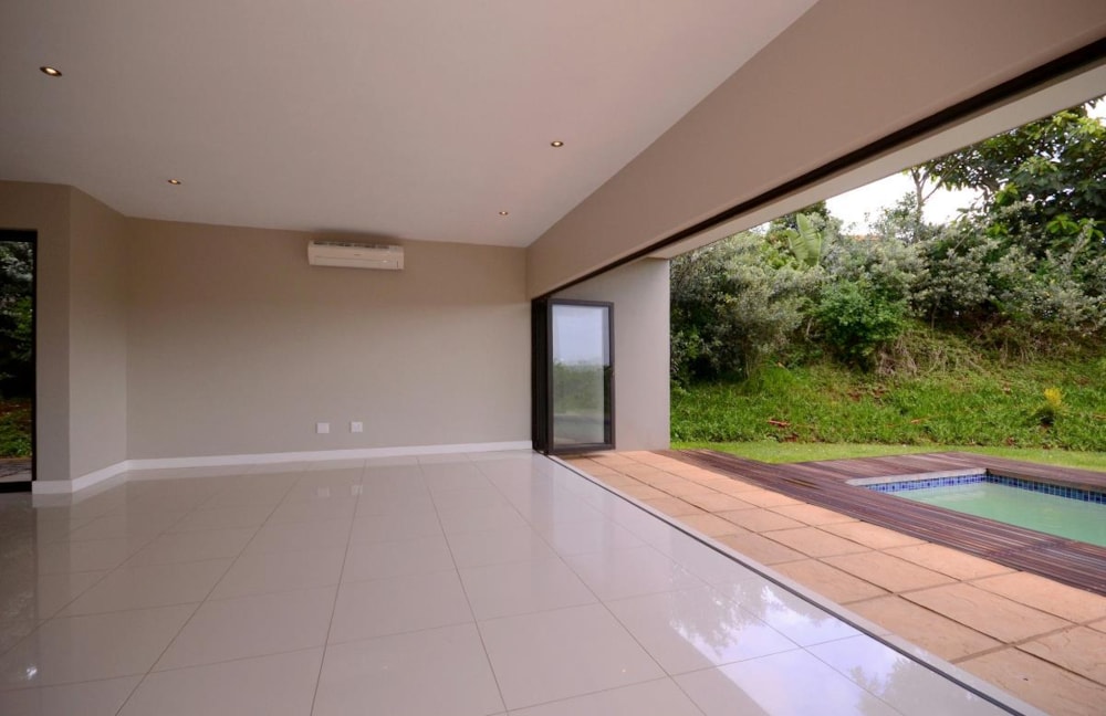 Townhouse to rent in Zimbali Estate - 1BD1738541