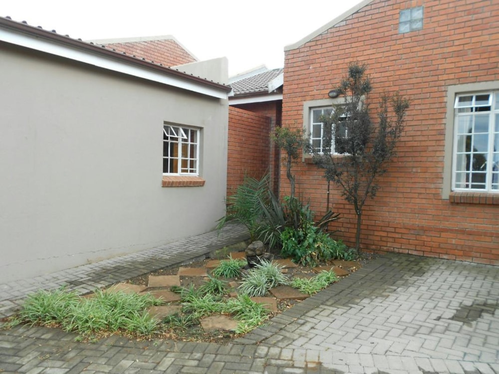 Townhouse for sale in Aviary Hill - 1NW1687453