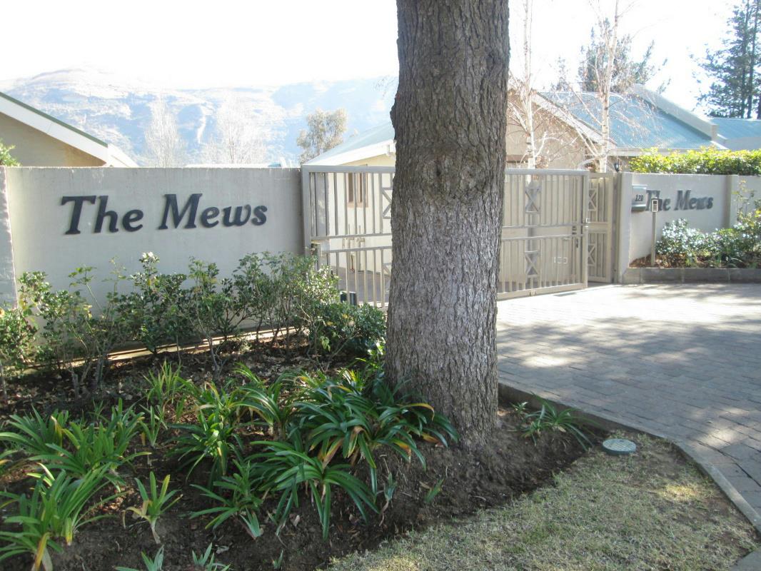 Townhouse sold in Clarens - 1CS1685411