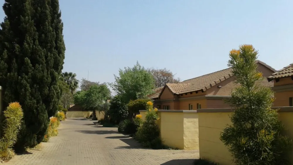 House let in Faerie Glen - PTL1707259 House let in Faerie Glen - PTL1707259