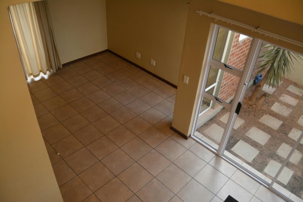 Townhouse let in Mbombela Central (Nelspruit Central) - 1NS1700314 Townhouse let in Mbombela Central (Nelspruit Central) - 1NS1700314