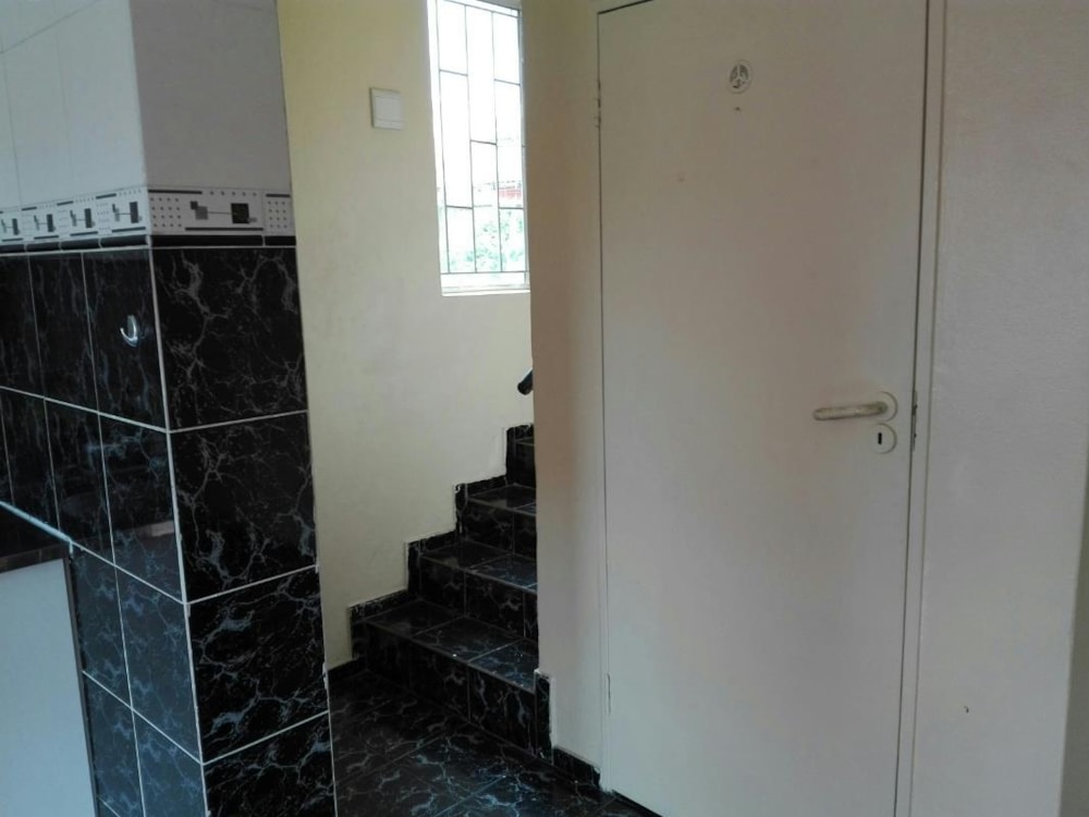 Apartment let in Arboretum, Richards Bay - 1RY1687935 Apartment let in Arboretum, Richards Bay - 1RY1687935