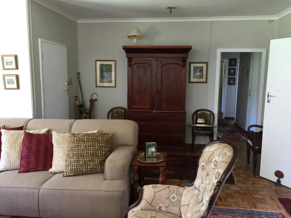 Single-storey house for sale in Bedford - 1GC1732824