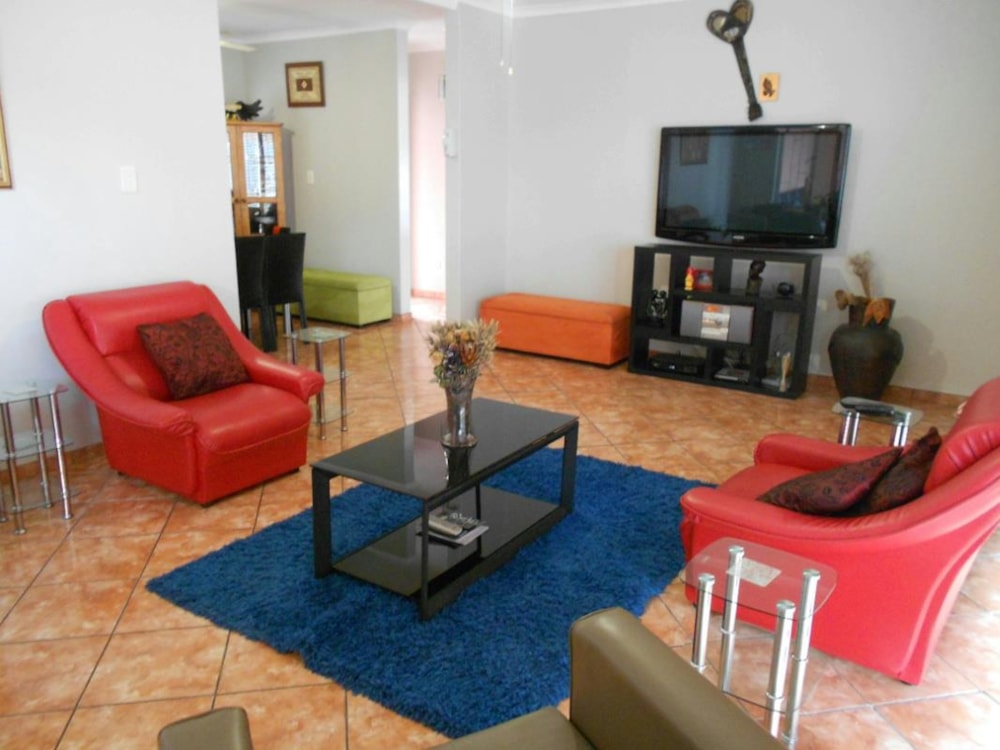 Single-storey house for sale in Amajuba Park - 1NW1696022 Single-storey house for sale in Amajuba Park - 1NW1696022