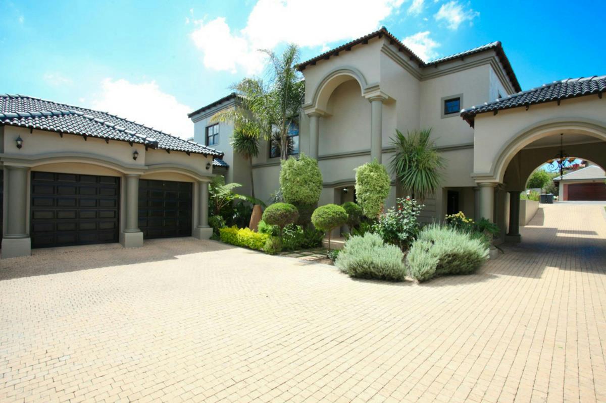 Double-storey house to rent in Eagle Canyon Golf Estate - RAL1728946