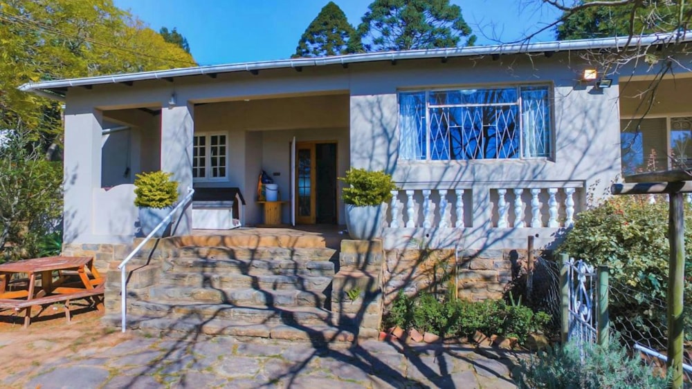 Semi-detached house for sale in Sunnyside, Grahamstown, Makhanda - 1GC1732306