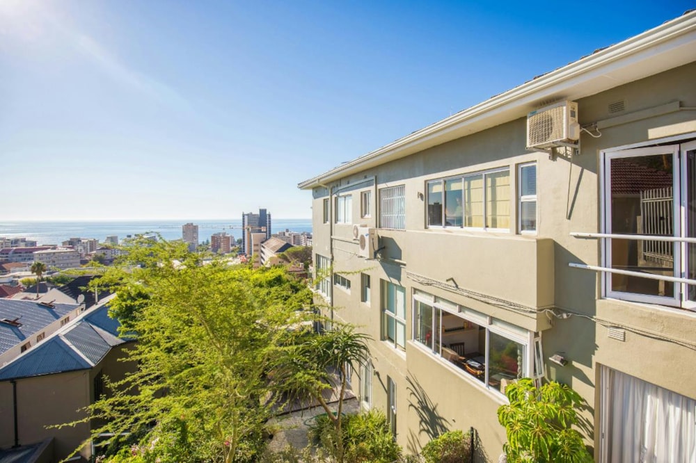 Apartment sold in Sea Point - AS1710841 Apartment sold in Sea Point - AS1710841