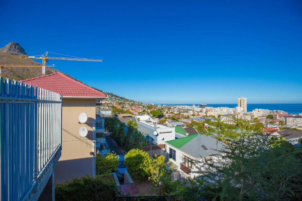 Apartment sold in Sea Point - AS1710841 Apartment sold in Sea Point - AS1710841