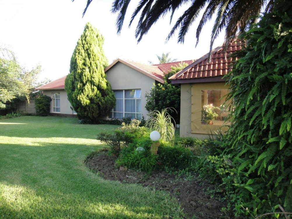 House for sale in Barry Hertzog Park - 1NW1698218