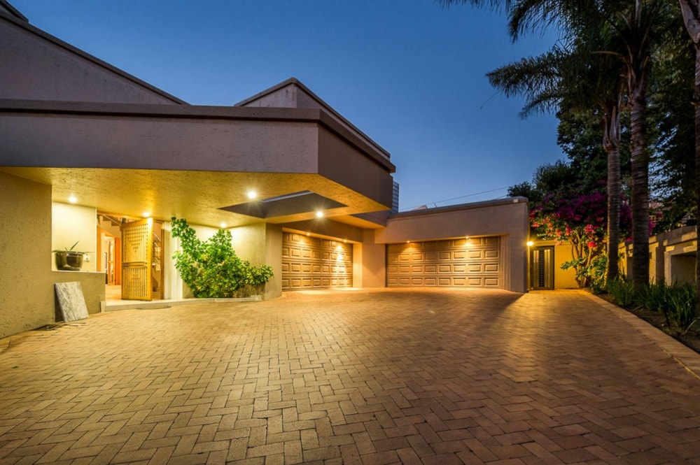 Double-storey house for sale in Fourways Gardens - FW1731587