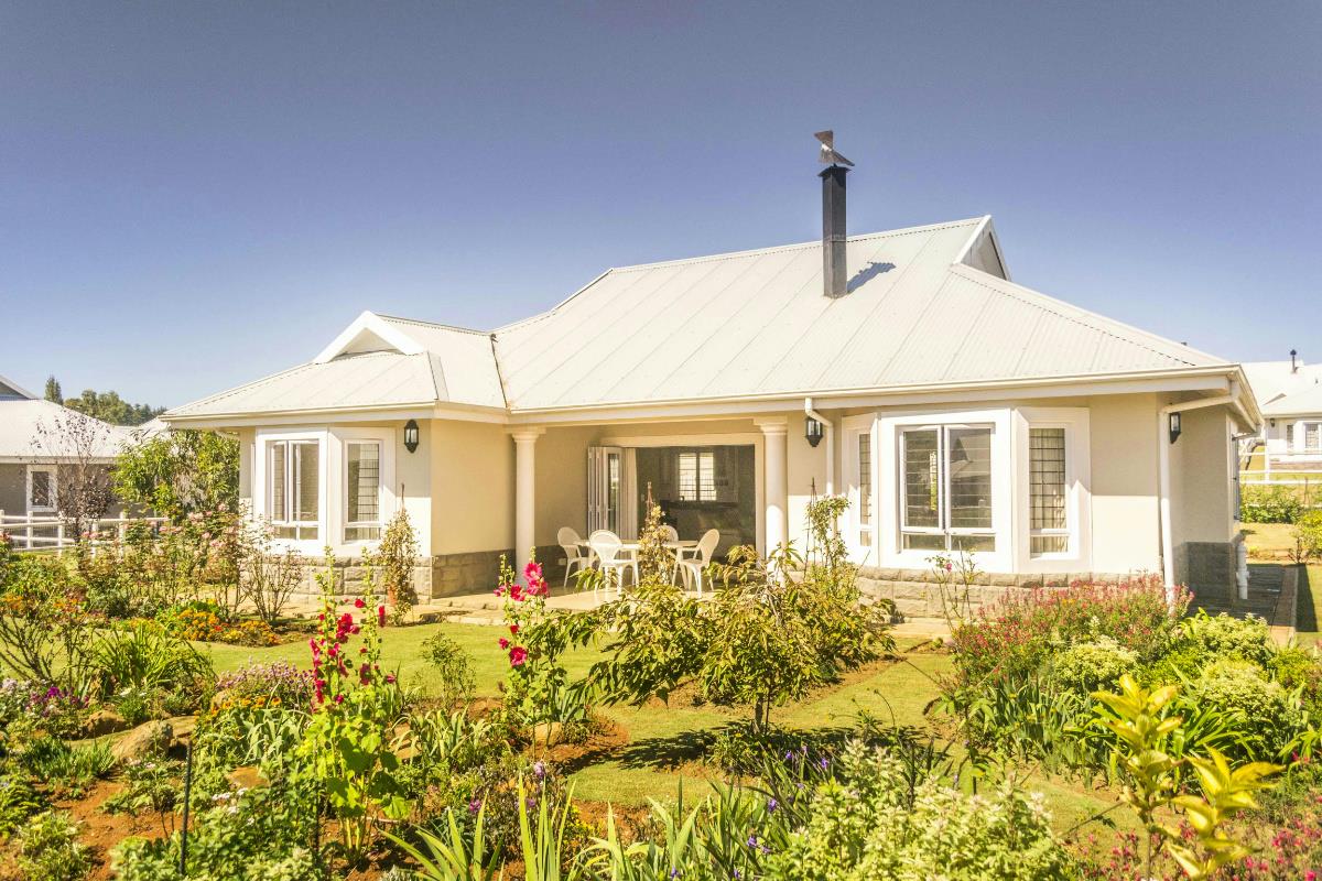 Security complex home for sale in Underberg - 1UB1714542