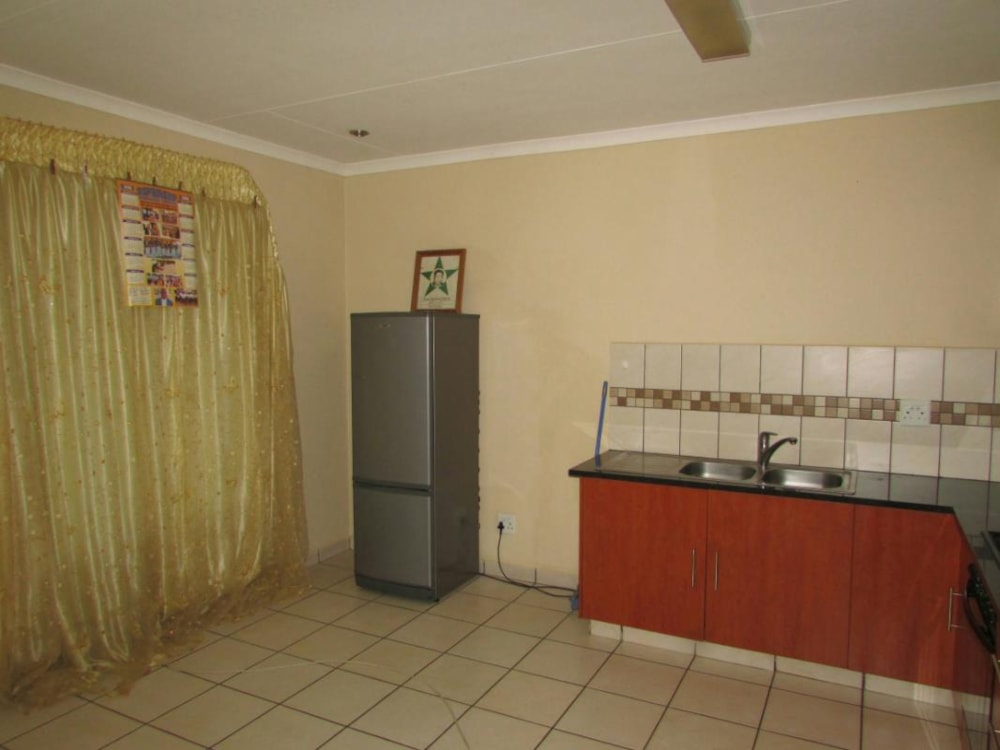 Bachelor apartment for sale in Arbor Park, Tzaneen - 1TA1716226 Bachelor apartment for sale in Arbor Park, Tzaneen - 1TA1716226