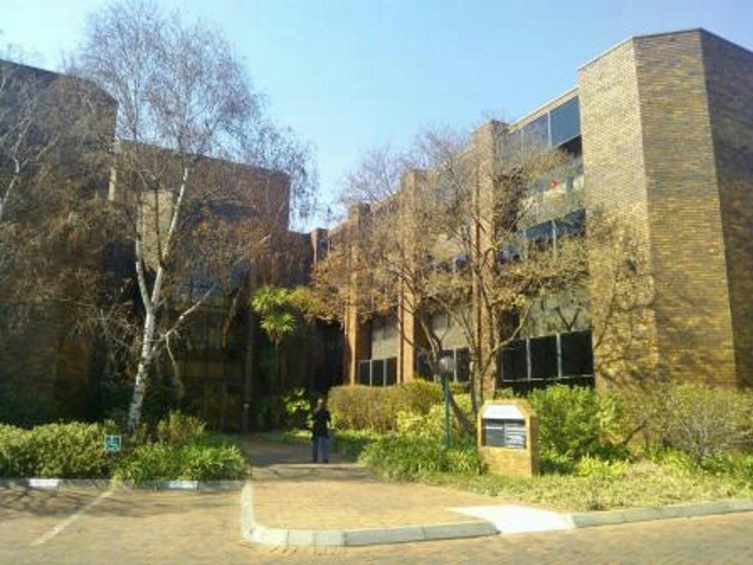 Commercial office to rent in Ormonde - 1GV1689825