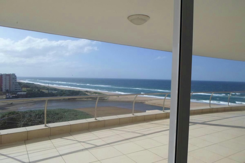 Apartment for sale in Amanzimtoti - 1WB1715191