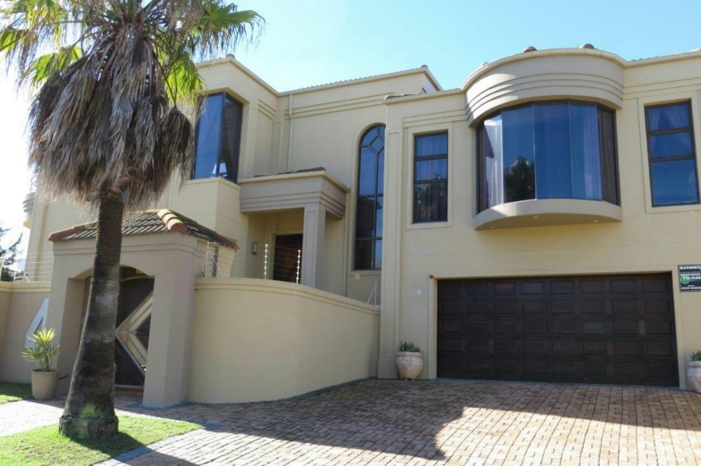 Double-storey house let in West Beach, Blouberg - 1TV1681640
