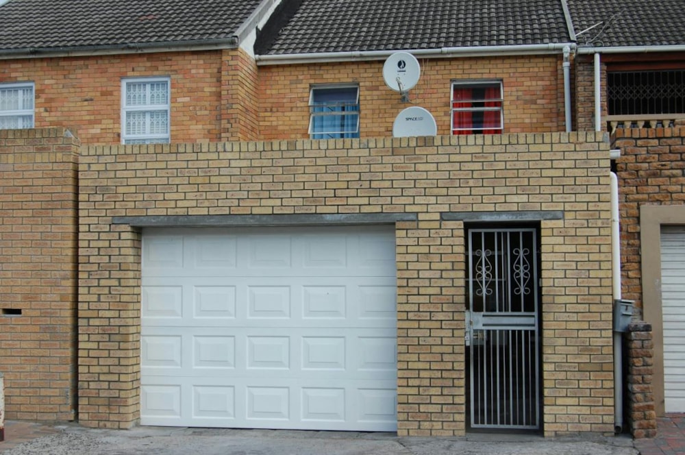 House for sale in Westridge, Mitchells Plain - 1MN1656073