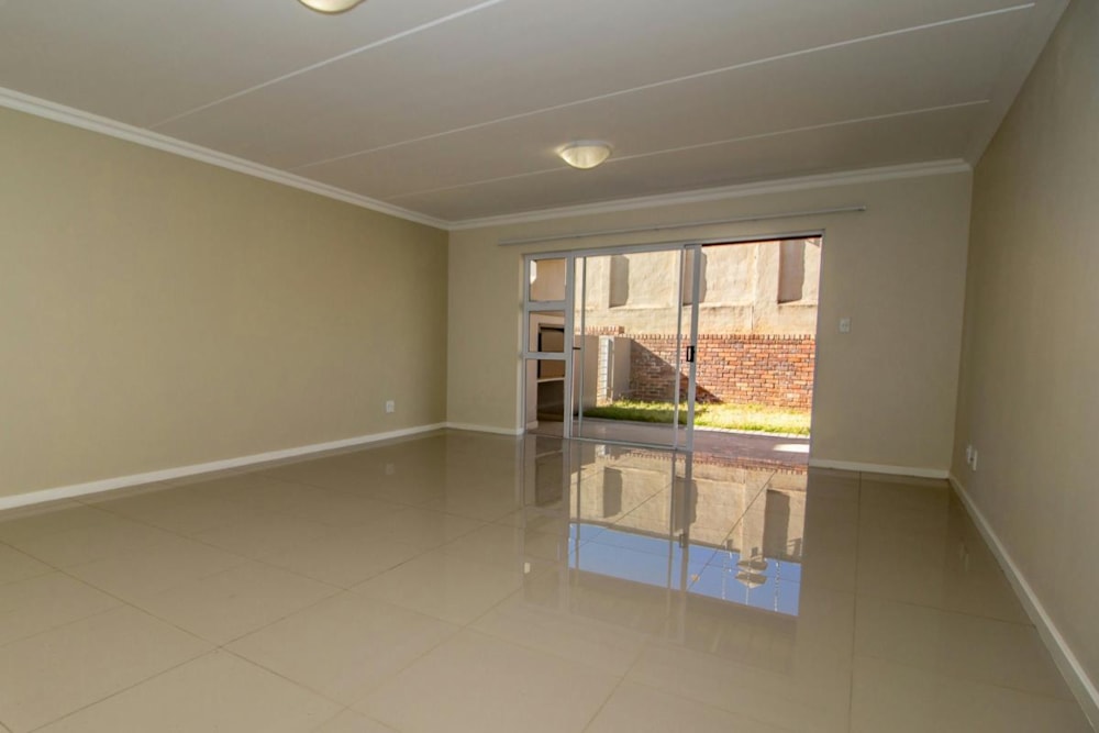 Townhouse for sale in Eagle Canyon Golf Estate - RAN1736563