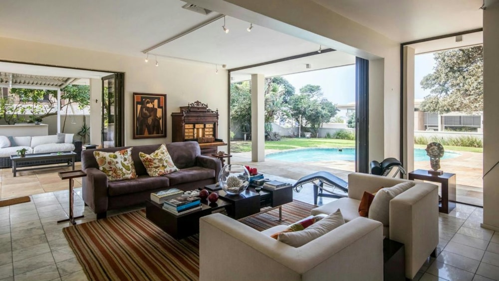 Double-storey house for sale in uMhlanga Rocks - 1ND1653085