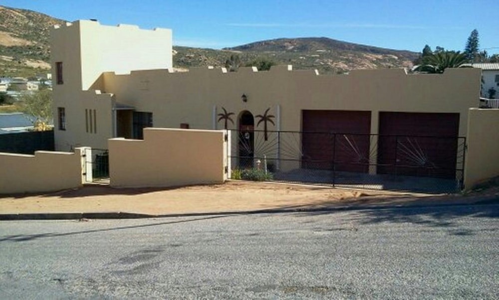 House to rent in Springbok - 1NA1733079