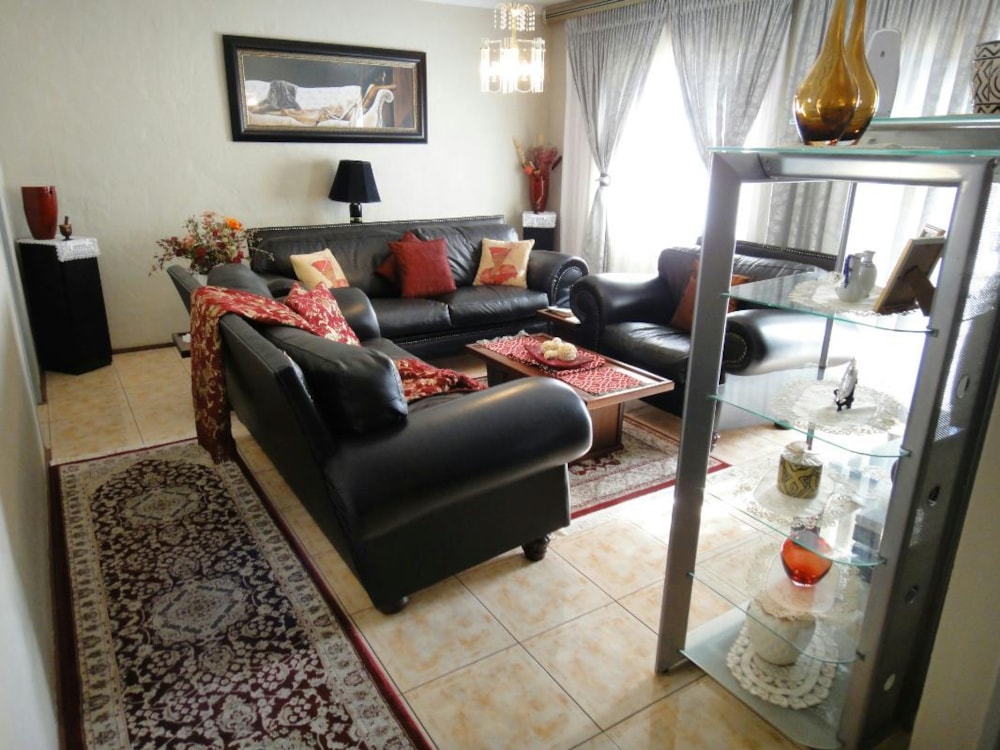 Townhouse for sale in Paradise, Newcastle - 1NW1711287 Townhouse for sale in Paradise, Newcastle - 1NW1711287