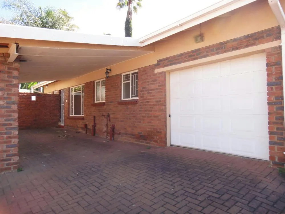 Townhouse for sale in Hutten Heights - 1NW1749714 Townhouse for sale in Hutten Heights - 1NW1749714