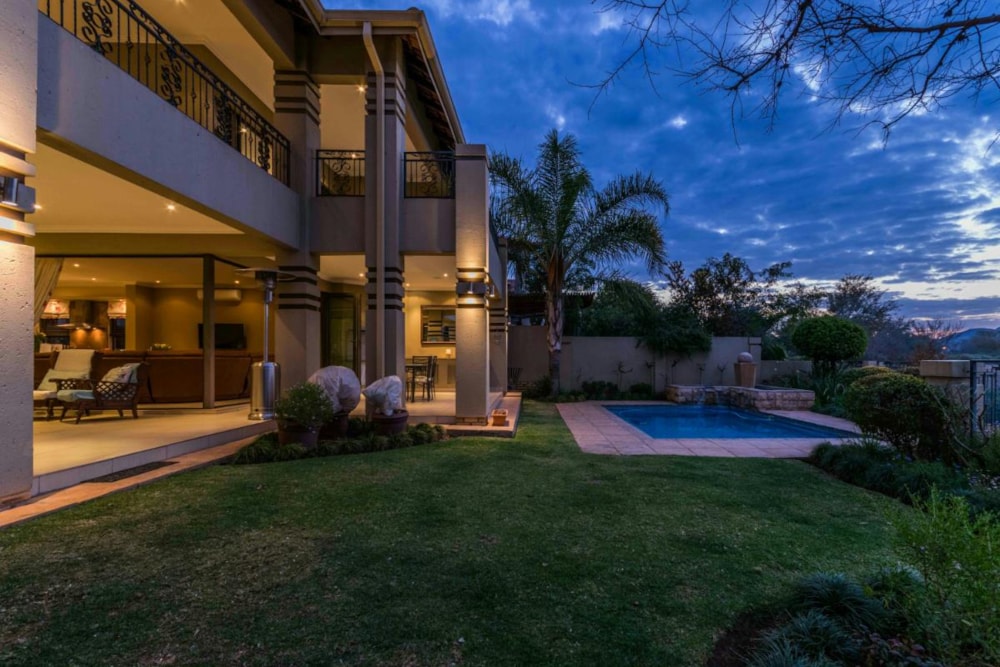 Double-storey house for sale in Pecanwood - 1HR1710989 Double-storey house for sale in Pecanwood - 1HR1710989